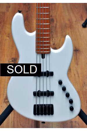 Maruszczyk Elwood L5a White Maruszczyk Elwood L5a White